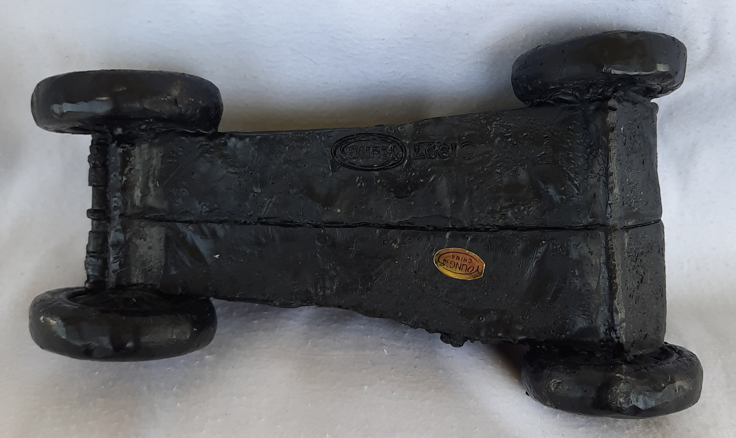 Vintage Toys Car Figurine by Young's Inc. Model #32186 - Like new, Nonmoving