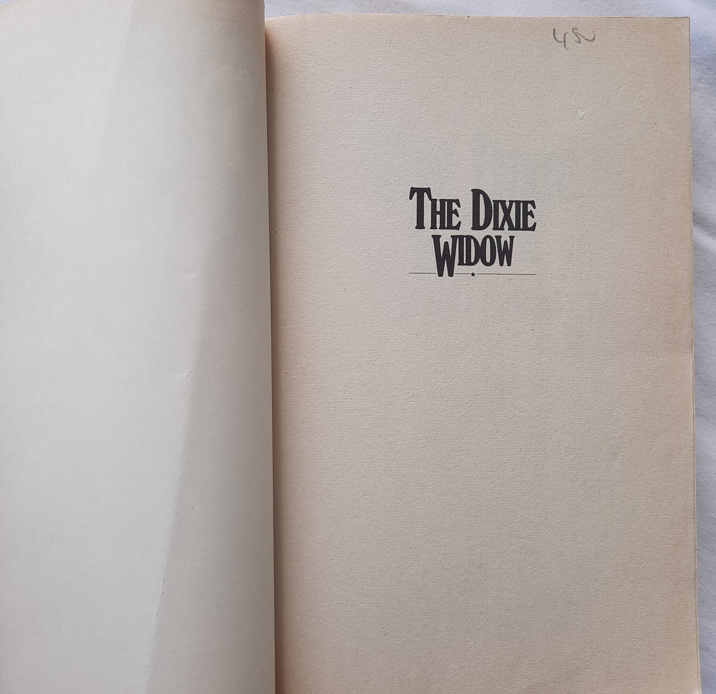 The Dixie Widow #9 by Gilbert Morris (The House of Winslow, Good, 1991, Pbk, 318 pgs, Bethany House)