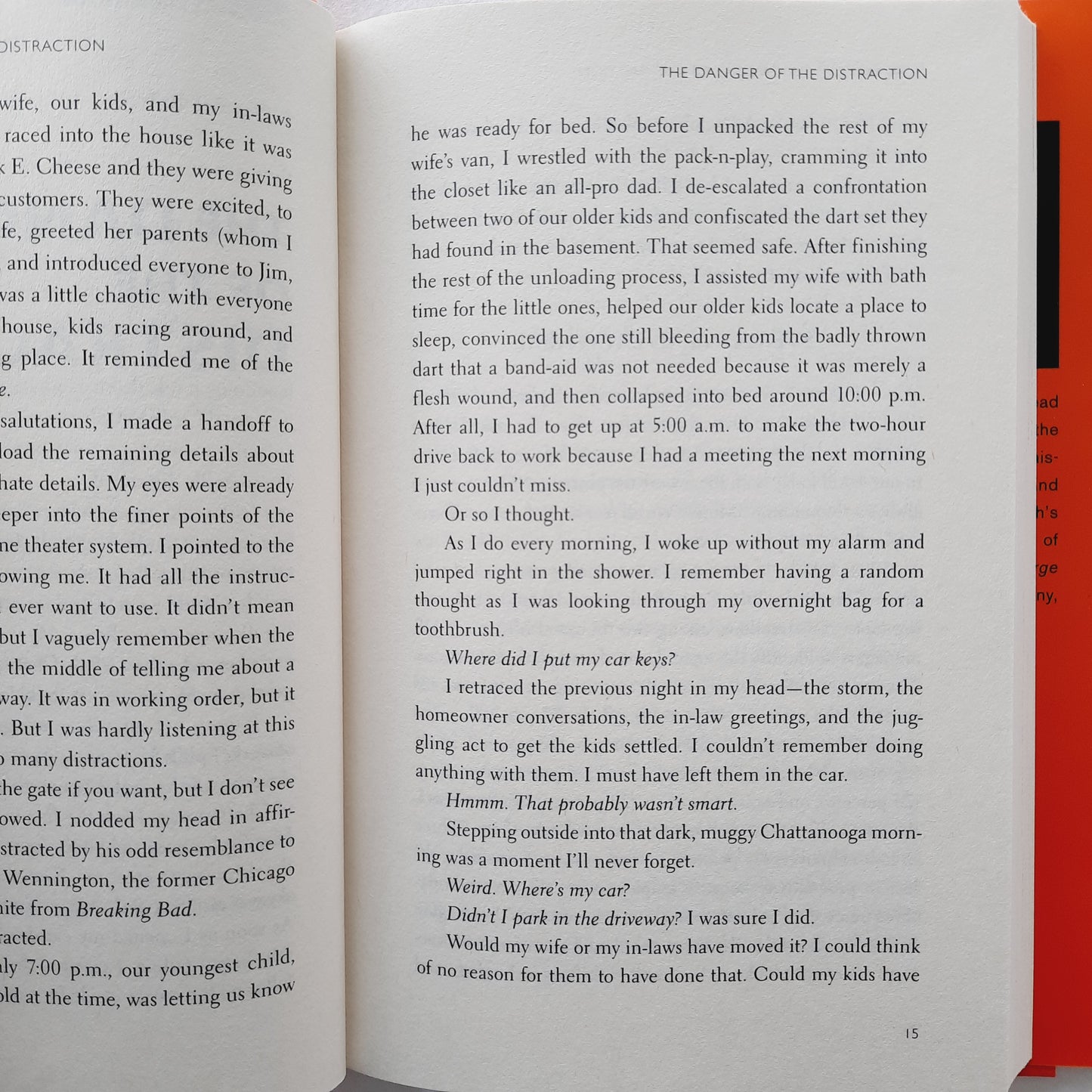 How to Lead in a World of Distraction: Maximizing Your Influence by Turning Down the Noise by Clay Scroggins (New, 2019, HC, 214 pgs, Zondervan)