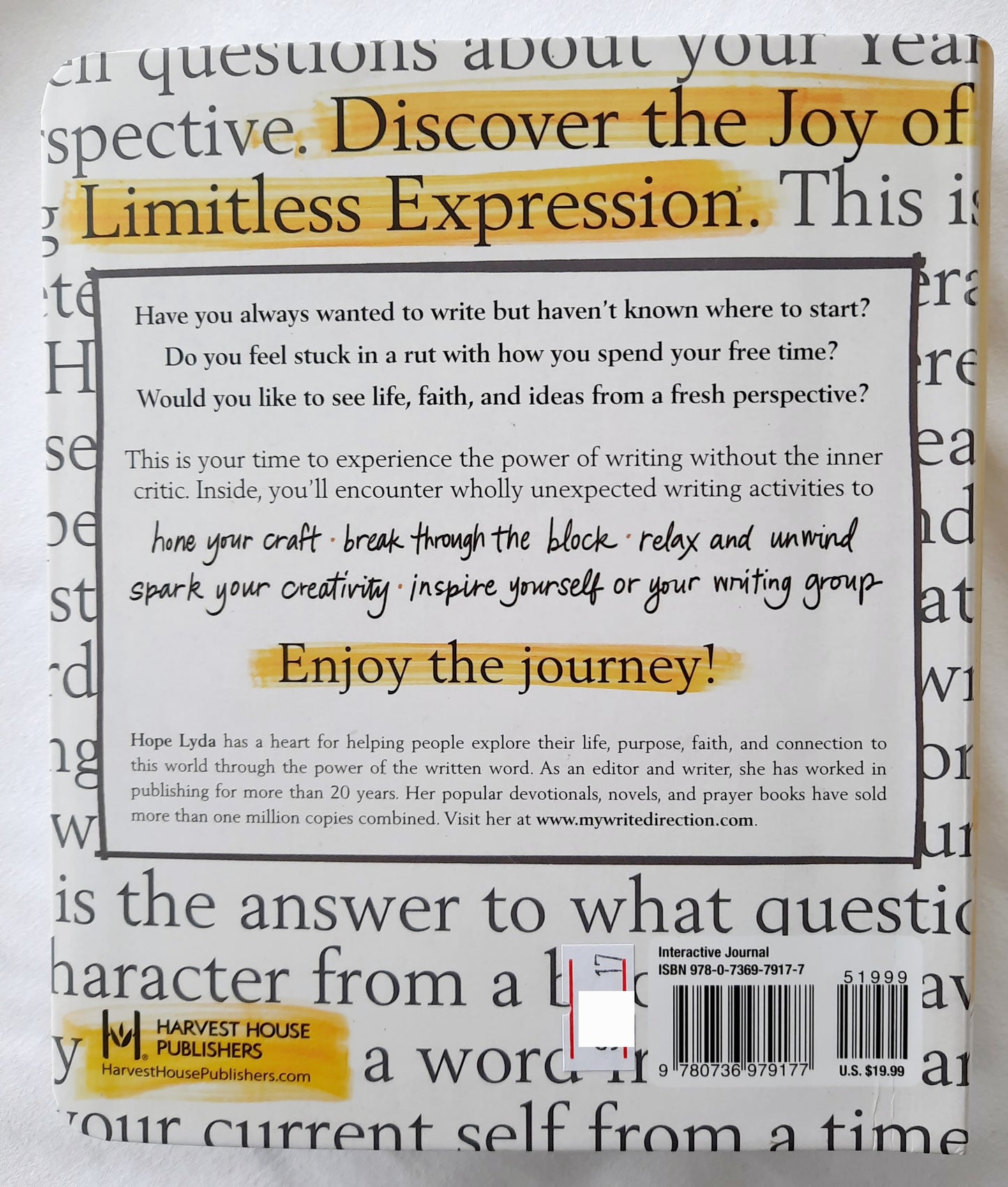 My Unedited Writing Year: 365 Invitations to Free Your Creativity and the Writer Within by Hope Lyda (New, 2019, Pbk, 365 pgs, Harvest House)