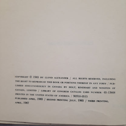 The Black Cauldron by Lloyd Alexander (Acceptable, 1967, HC, 224 pages, Holt Library Edition)