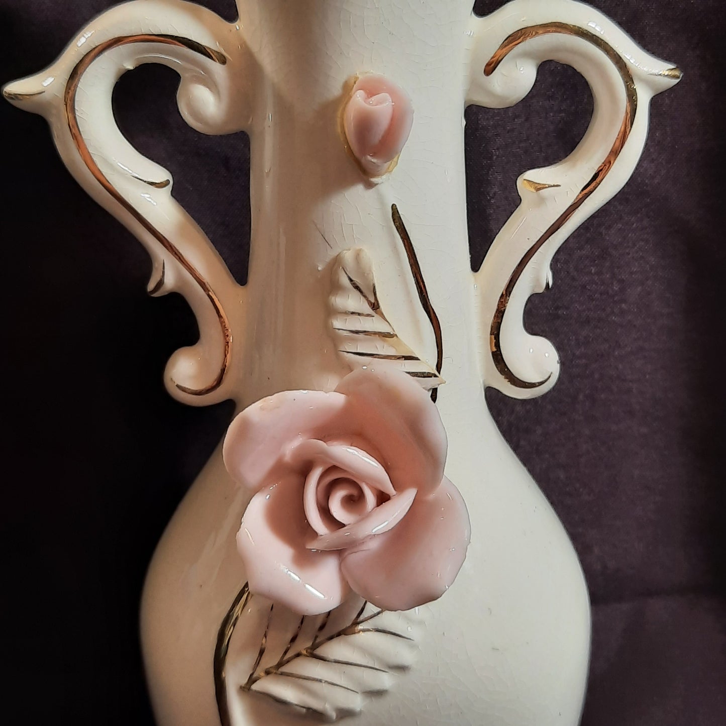 Vintage Bud Vase with 3D Pink Rose and Gold Trim 7 inches - GOOD Condition