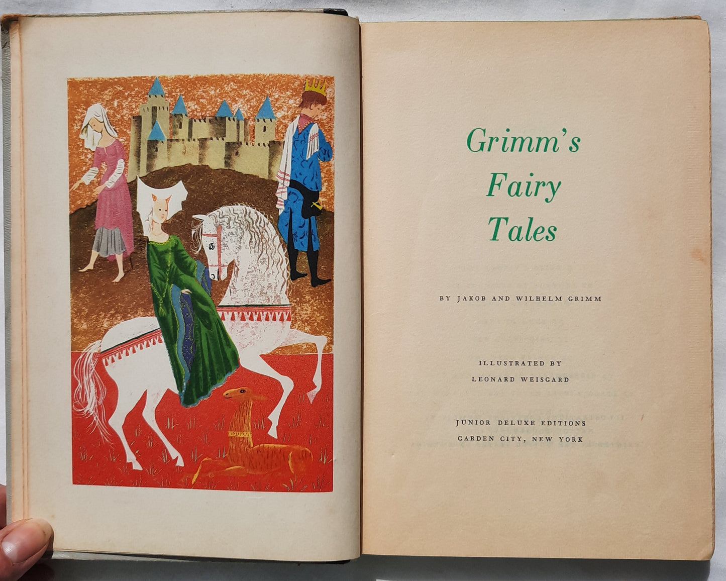 Grimm's Fairy Tales by Jakob and Wilhelm Grimm (Good, 1954, HC, 256 pages, Junior Deluxe Editions)