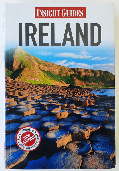 Insight Guides: Ireland by Alexia Georgiou; Hilary Weston (Very good, 2011, Pbk, 400 pages)