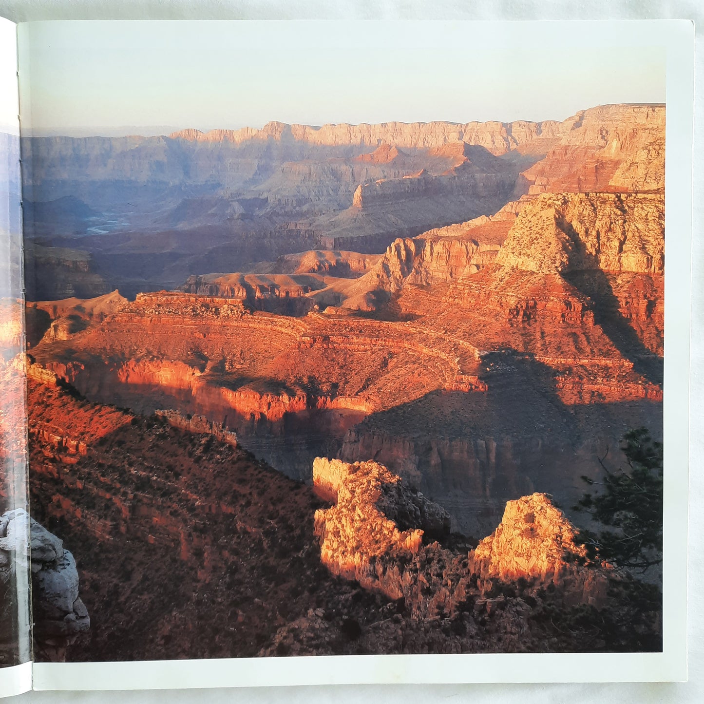 Grand Canyon: The Vault of Heaven by Susan Lamb (Good, 2002, Pbk, 68 pages, Grand Canyon Association)