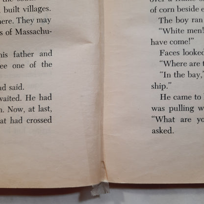 Squanto Friend of the Pilgrims by Clyde Robert Bulla (Good, 1982, Pbk, 112 pages, Scholastic)