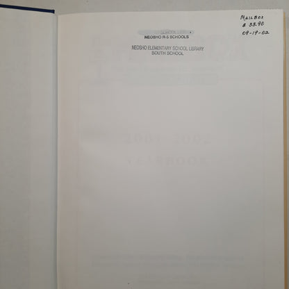 The Mailbox 2001-2002 Yearbook: Kindergarten edited by Leanne Stratton (Very good, 2002, HC, 320 pages, The Education Center)