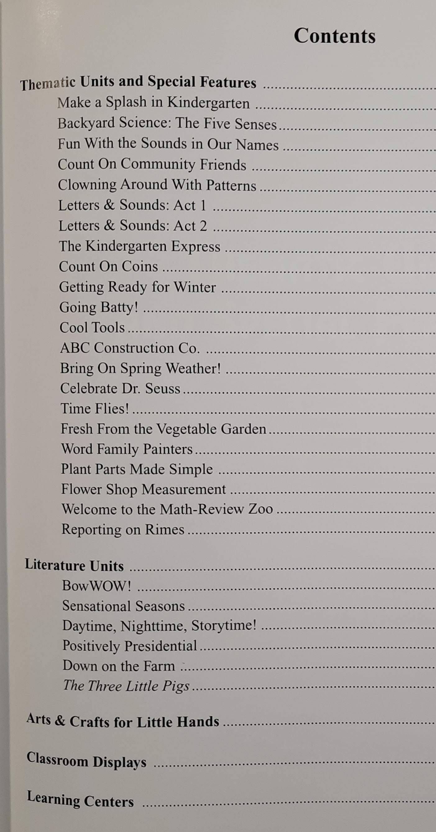 The Mailbox 2001-2002 Yearbook: Kindergarten edited by Leanne Stratton (Very good, 2002, HC, 320 pages, The Education Center)