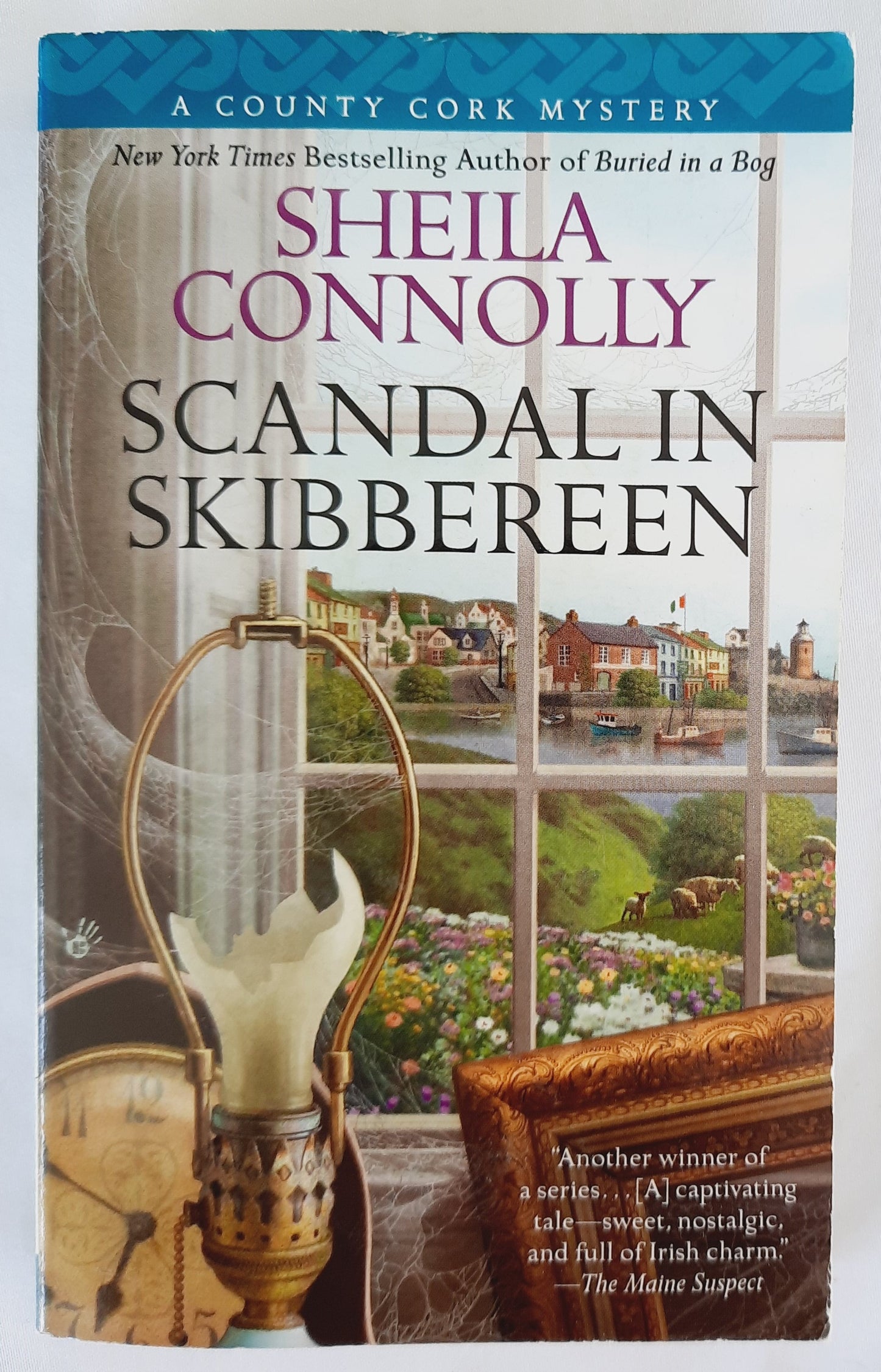 Scandal in Skibbereen by Sheila Connolly (Good, 2014, Pbk, 294 pages, Penguin)