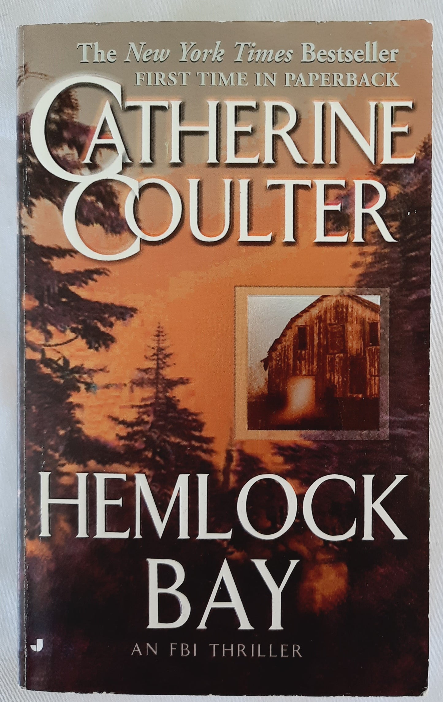 Catherine Coulter SET: Lord of Hawkfell Island; Lord of Raven's Peak; Lord of Falcon Ridge; Hemlock Bay; Point Blank, Power Play