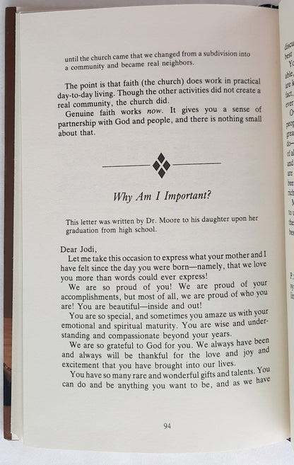 Can You Remember to Forget? And 32 Other Questions for Tomorrow's Leaders by James W. Moore (Very good, 1991, HC, 95 pages, Abingdon)