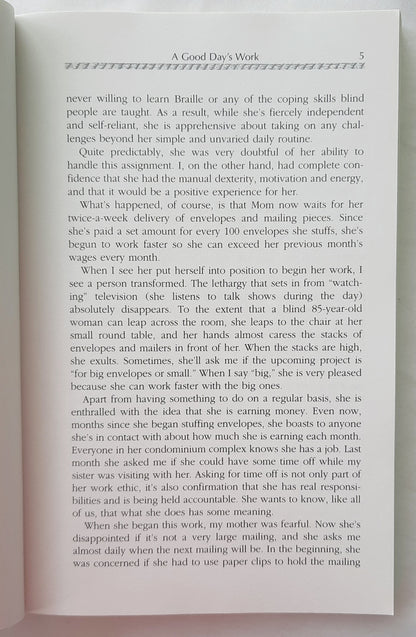 Lessons From Mom: A Tribute to Loving Wisdom edited by Joan Aho Ryan (Good, 1996, Pbk, 178 pages, Health Communications)