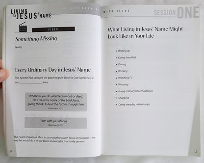 An Ordinary Day with Jesus Participant's Guide by John Ortberg; Ruth Haley Barton (Very good, 2001, Pbk, 140 pages, Willow Creek)