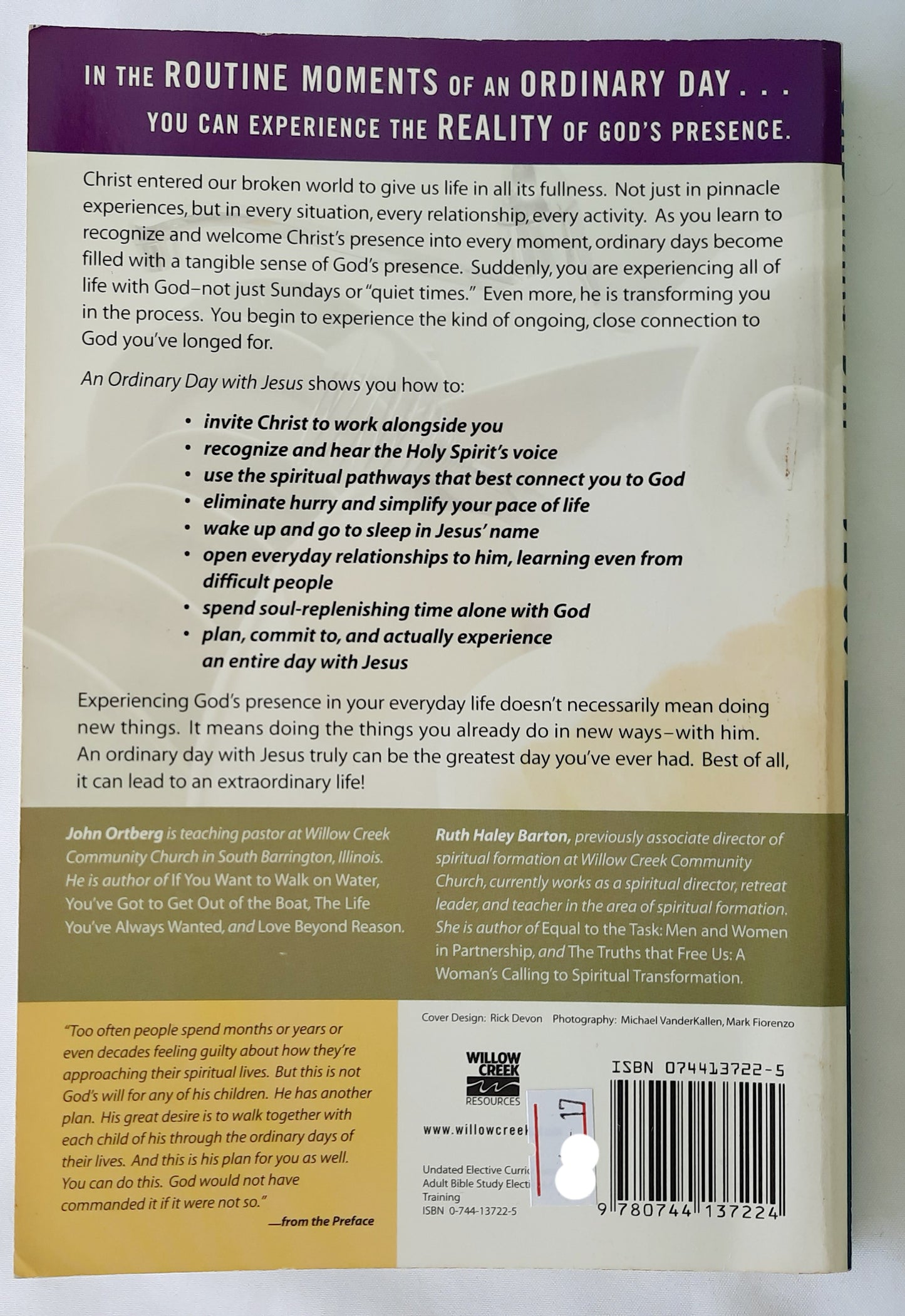 An Ordinary Day with Jesus Participant's Guide by John Ortberg; Ruth Haley Barton (Very good, 2001, Pbk, 140 pages, Willow Creek)