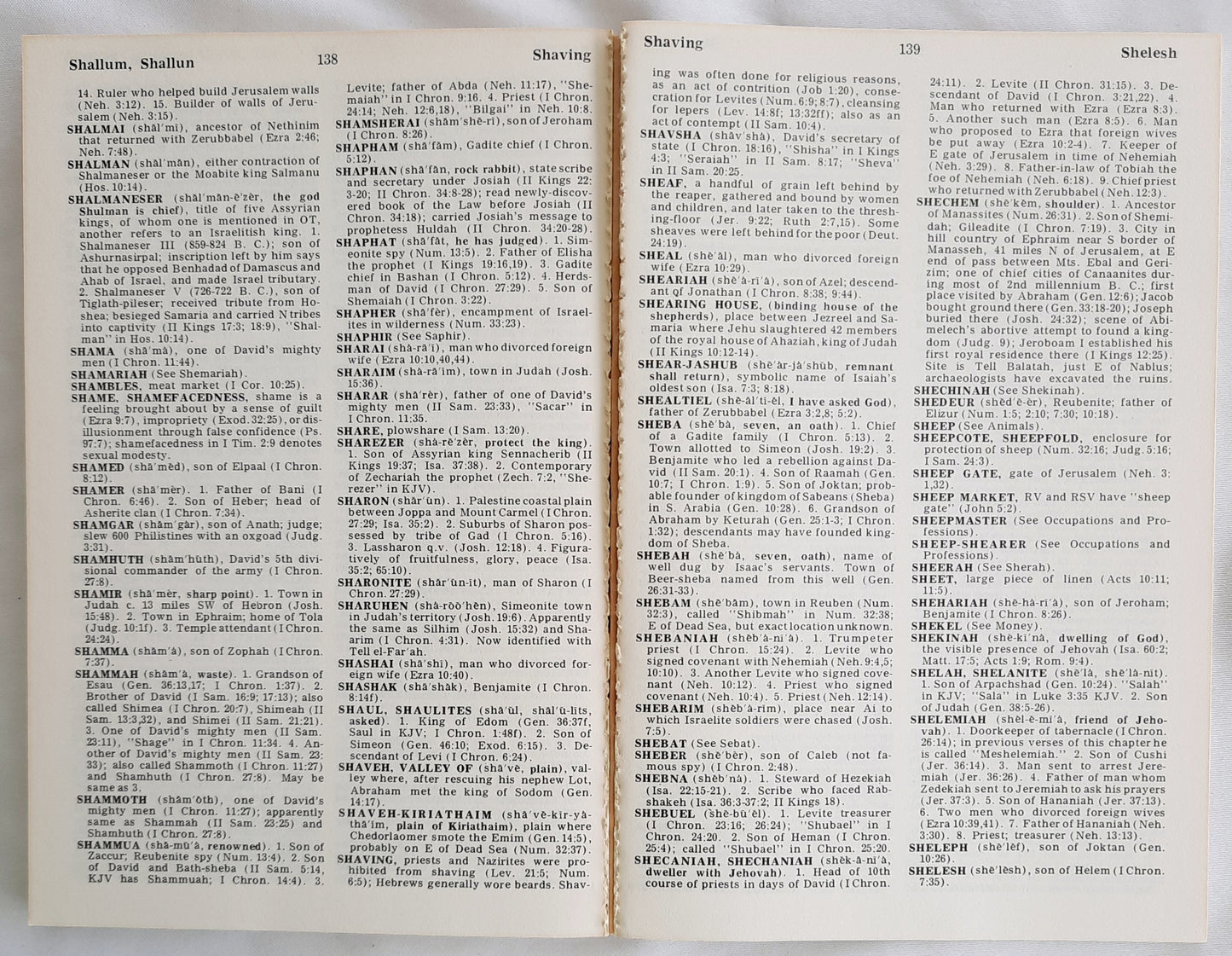 Handy Dictionary of the Bible edited by Merrill C. Tenney (Good, 1978, Pbk, 176 pages, Zondervan)