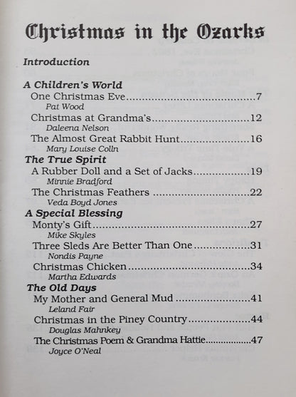 Christmas in the Ozarks edited by Frank Reuter (Good, 1993, Pbk, 144 pages, White Oak Publishing)