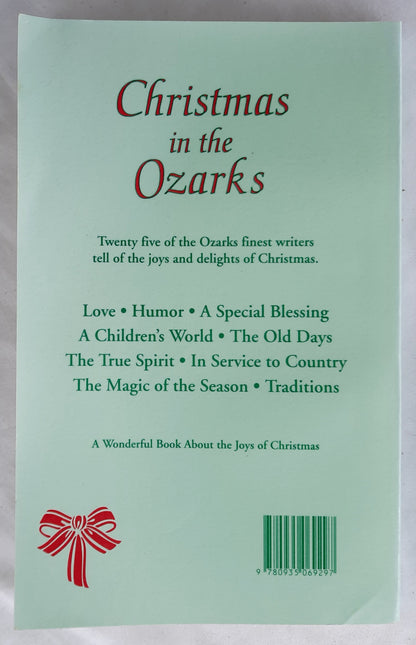 Christmas in the Ozarks edited by Frank Reuter (Good, 1993, Pbk, 144 pages, White Oak Publishing)