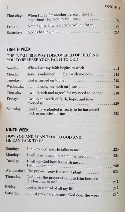 A Daily Guide to Miracles and Successful Living Through Seed-Faith by Oral Roberts (Good, 1975, Pbk, 367 pages, Pinoak Publications)