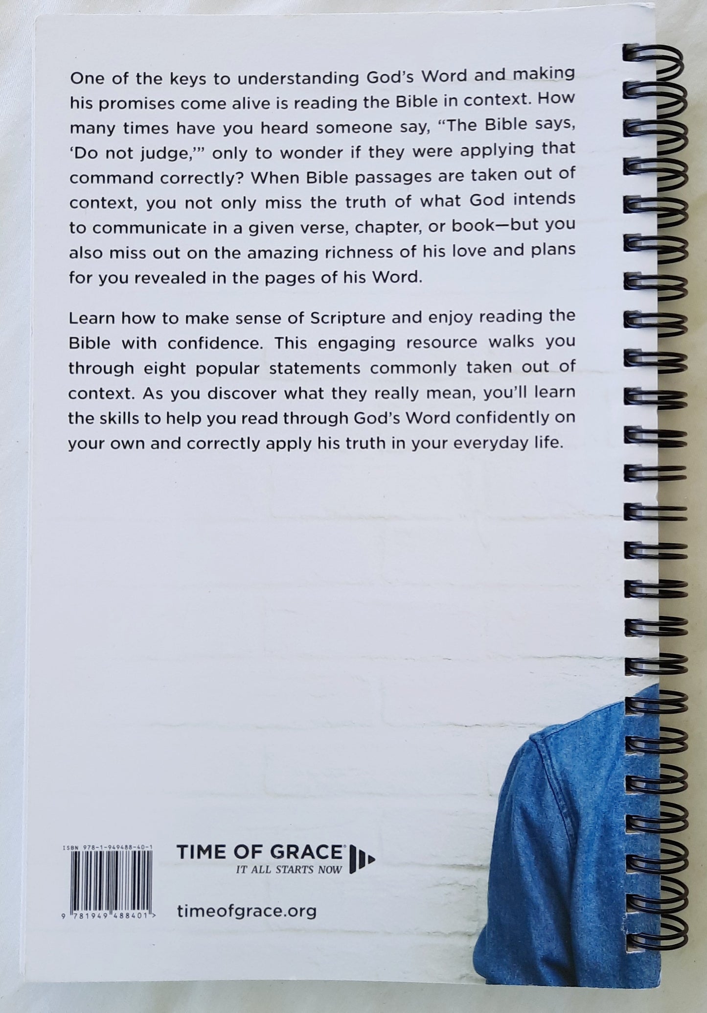 Out of Context: 8 Bible Passages Most Christians Get Wrong by Mike Novotny; Bruce Becker (Like New, 2020, Spiral Pbk, 124 pages, Straight Talk Books)