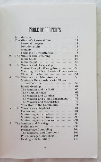 Practical Ministry in the Real World by Robert C. Shannon; J. Michael Shannon (Very Good, 1997, Pbk, 159 pages, College Press)