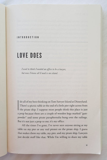 Love Does by Bob Goff (Good, 2012, Pbk, 224 pages, Nelson Books)