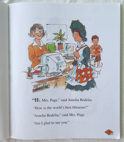 Amelia Bedelia, Bookwork by Herman Parish; Lynn Sweat (Very good, 2004, Pbk, 64 pages, Scholastic)