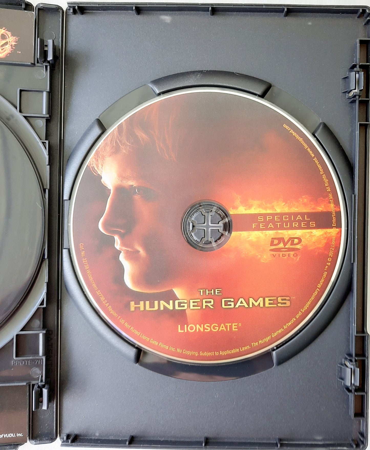 The Hunger Games 2-Disc DVD + Digital Copy (Very good, 2012, PG-13, Lionsgate)