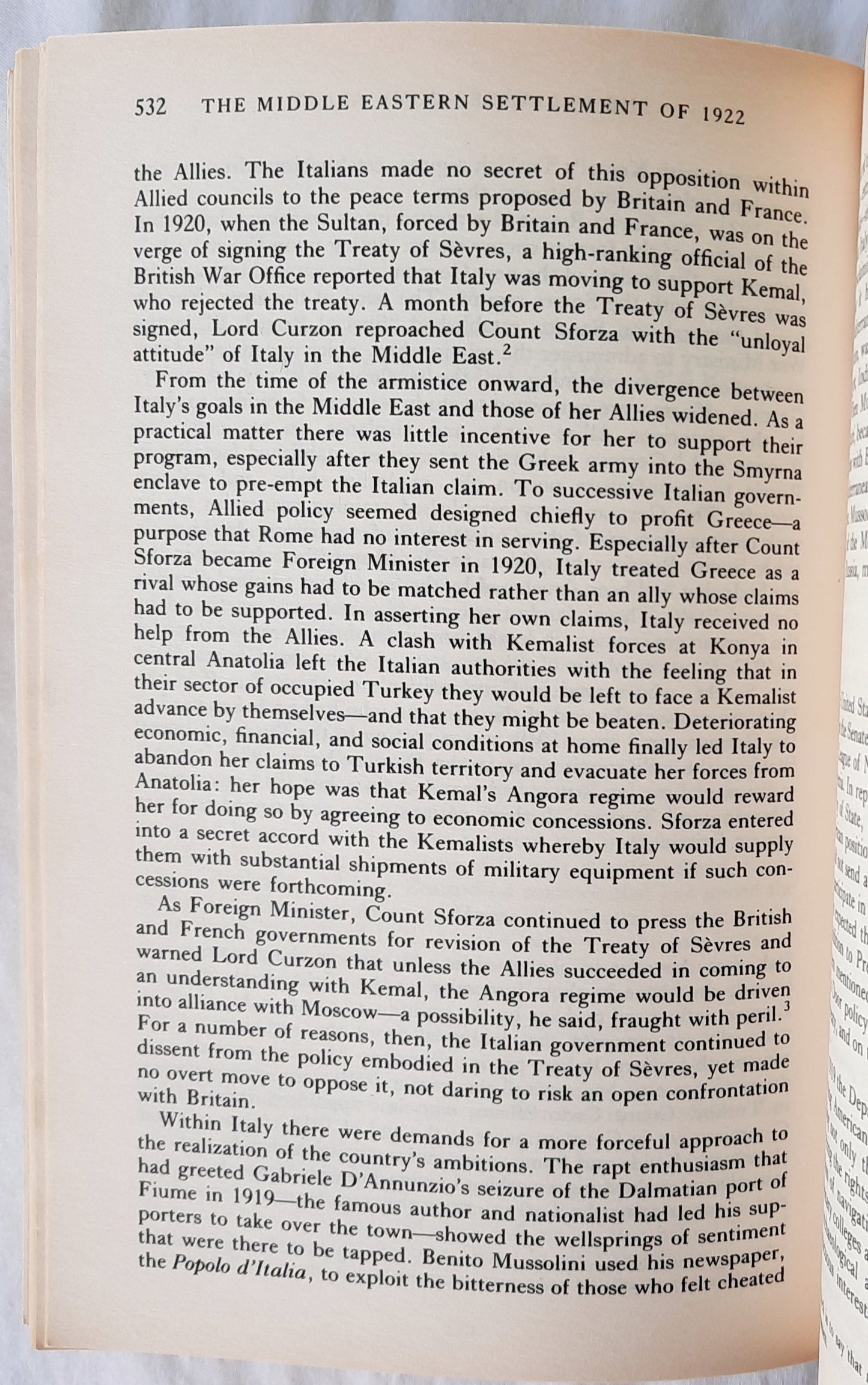 A Peace to End All Peace: The Fall of the Ottoman Empire and the Creation of the Modern Middle East by David Fomkin (Very Good, 1990, Pbk, 635 pages, Avon Books)