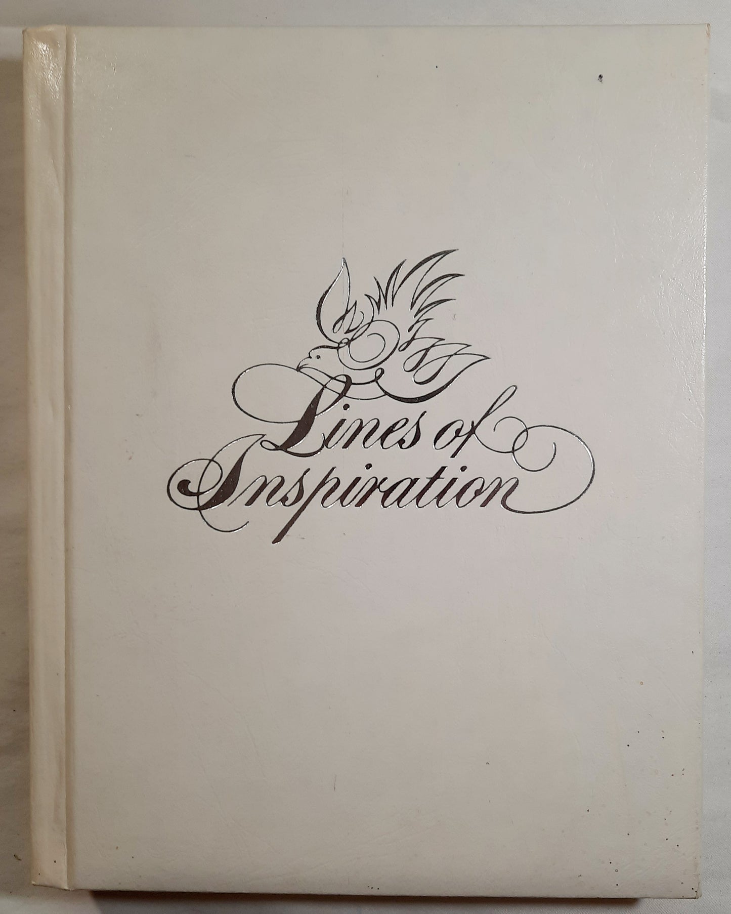 Lines of Inspiration compiled by Beatrice Barron (Good, 1974, Padded HC, 159 pages, Westport Corp.)