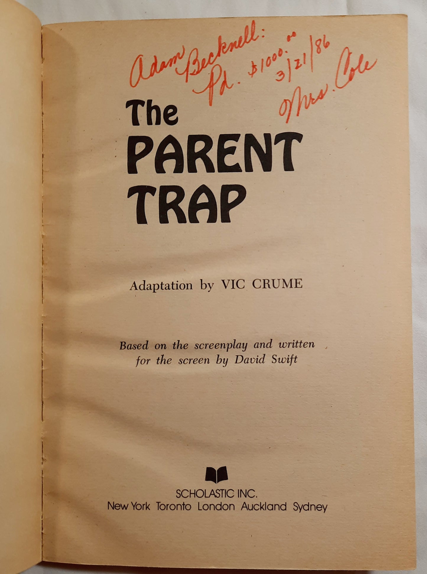 The Parent Trap by Vic Crume (Good, 1968, Pbk, 111 pages, Scholastic)