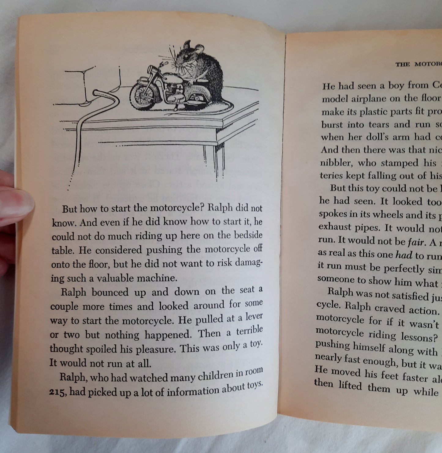 The Mouse and the Motorcycle by Beverly Cleary (Acceptable, 1998, Pbk, 158 pages, Scholastic)