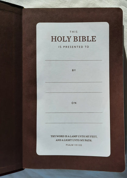 KJV Personal Size Giant Print Reference (New, 2017, Burgundy Leatherflex, 1728 pages, Thomas Nelson)