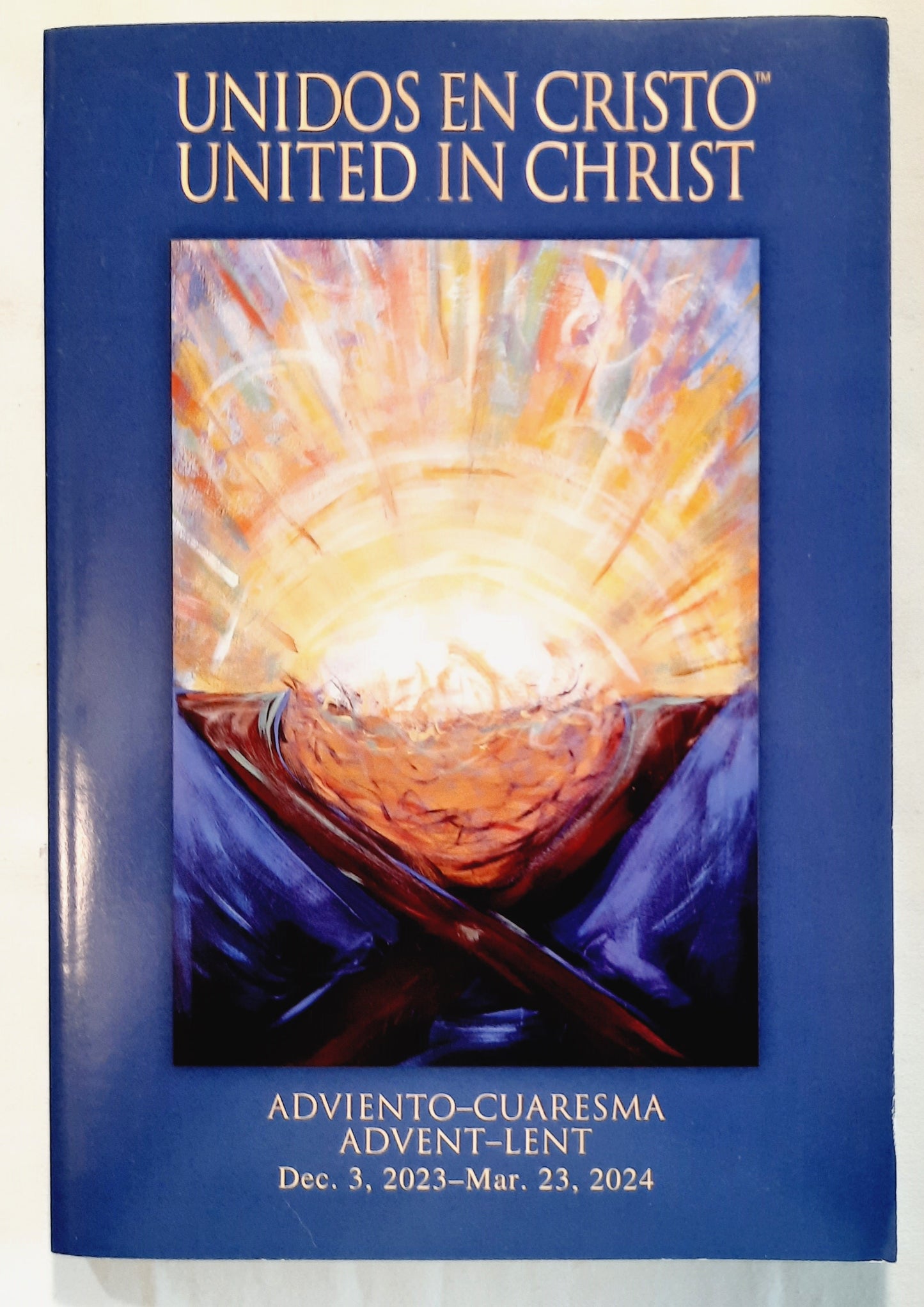 Unidos en Cristo Adviento-Cuaresma Dec. 2, 2023-Mar. 23, 2024 (Very good, 2023, Pbk, 272 pages, Oregon Catholic Press)