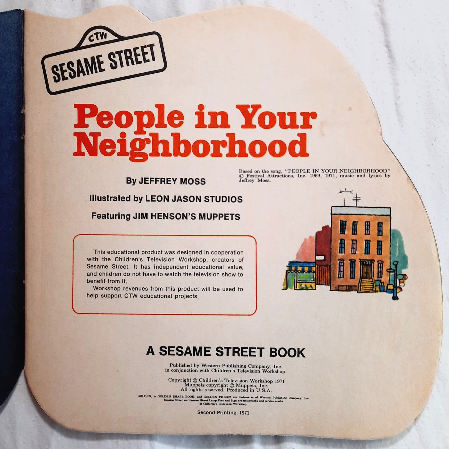 Sesame Street: People in Your Neighborhood by Jeffrey Moss (Good, 1971, Pbk, 24 pages, A Golden Shape Book)