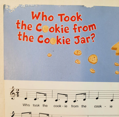 Who Took the Cookie from the Cookie Jar? by Viviana Garofoli (Very good, 2006, Pbk, Scholastic)