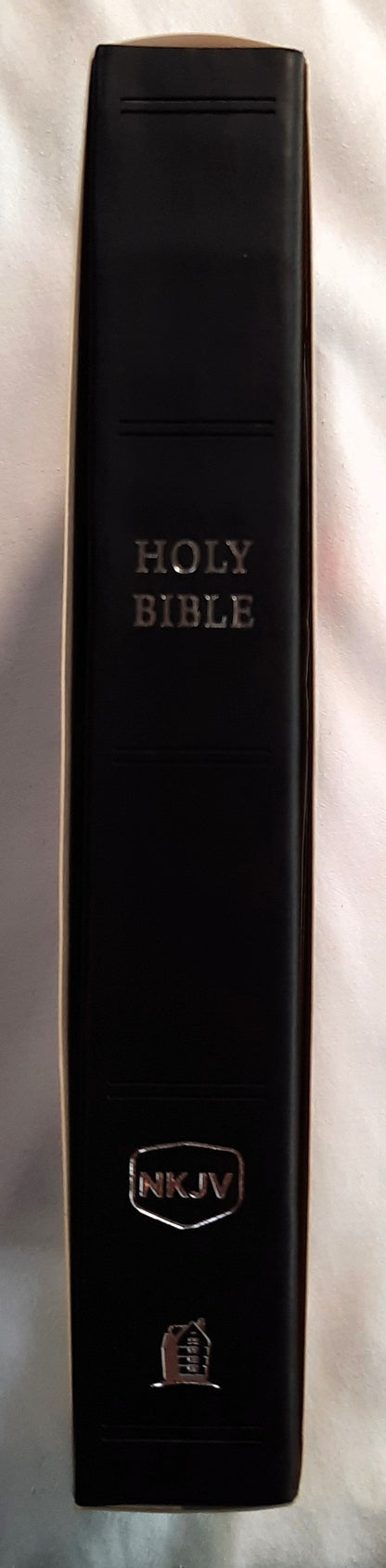 NKJV Comfort Print Holy Bible (New, 2018, Black LeatherSoft, 754 pages, Thomas Nelson)