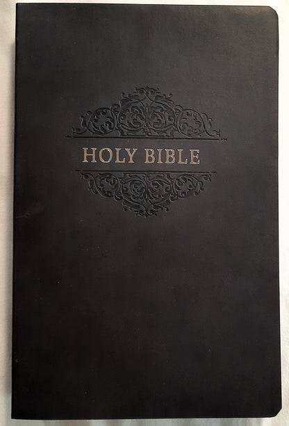 NKJV Comfort Print Holy Bible (New, 2018, Black LeatherSoft, 754 pages, Thomas Nelson)