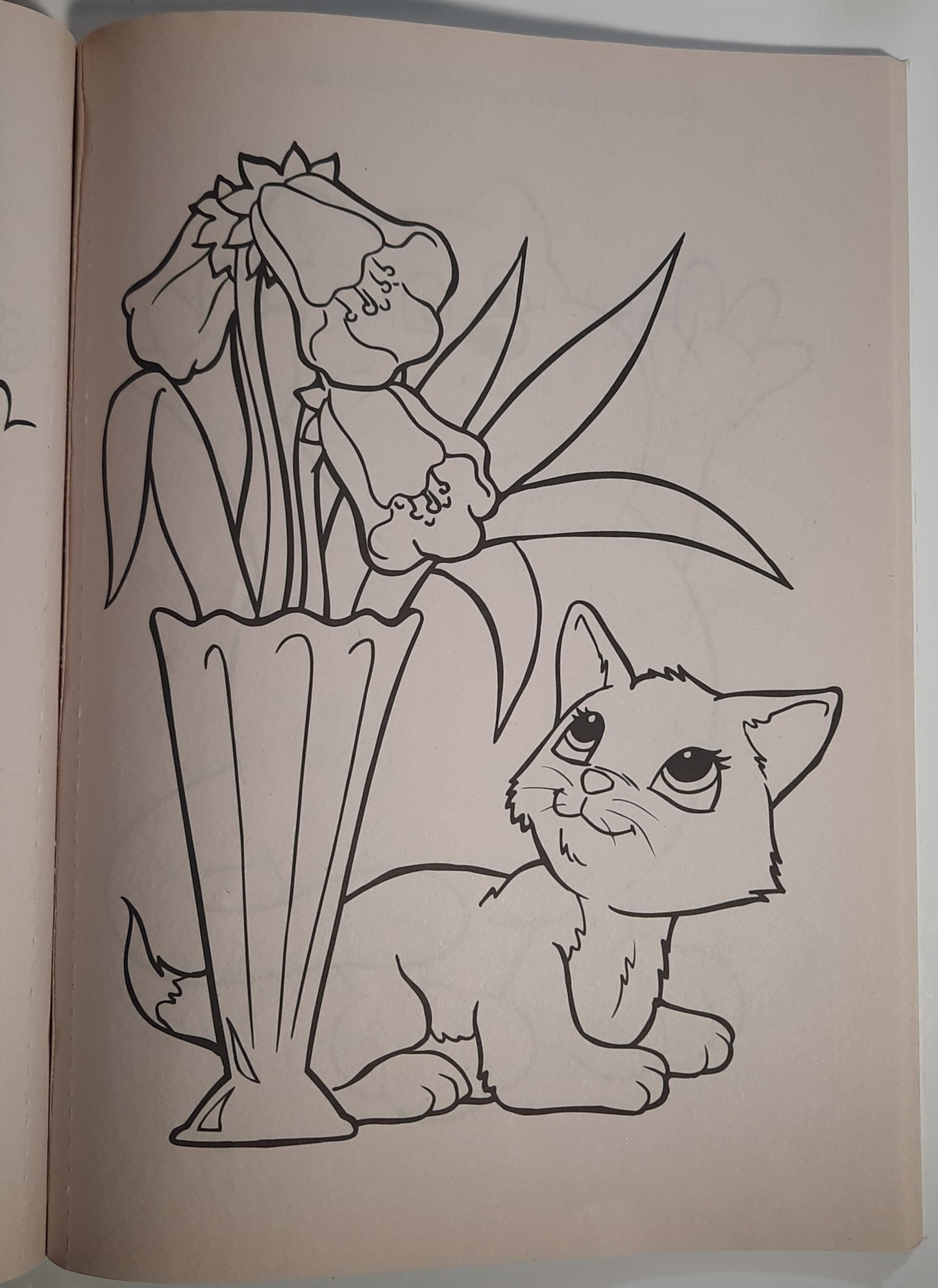 Cutie Cuddles Jumbo Coloring & Activity Book (Very good, 2015, PBK, 78 pages, Bendon)