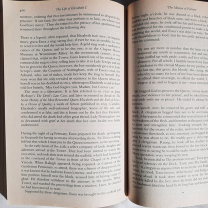 The Life of Elizabeth I by Alison Weir (Good, 1998, PBK, 532 pages, Ballantine)