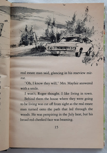 The Tree House Mystery by Carol Beach York; Reisie Lonette (Very good, 1973, HC, 90 pages, Weekly Reader Books)