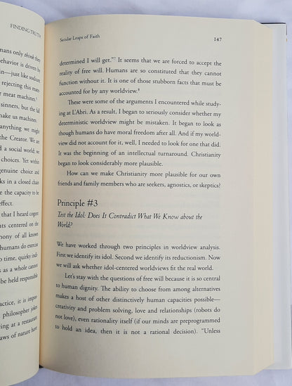 Finding Truth: 5 Principles for Unmasking Atheism, Secularism, and Other God Substitutes by Nancy Pearcy (Very good, 2015, HC, 383 pages, David C. Cook)