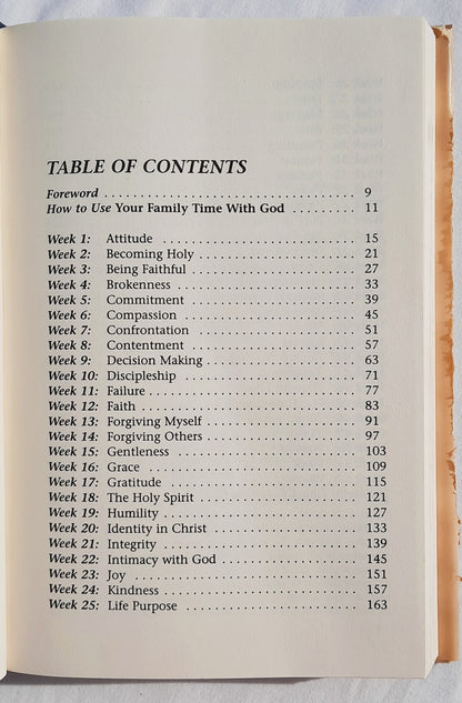 Your Family Time with God: A Weekly Plan for Family Devotions by John Maxwell; Brad Lewis (Very good, 1995, HC, 333 pages, Chariot Family Publishing)