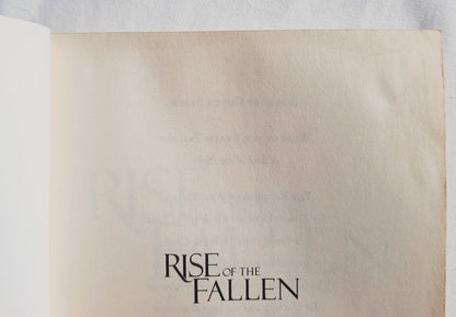 Rise of the Fallen by Chuck Black (Wars of the Realm #2, Good, 20115, Pbk, 320 pages, Multnomah)