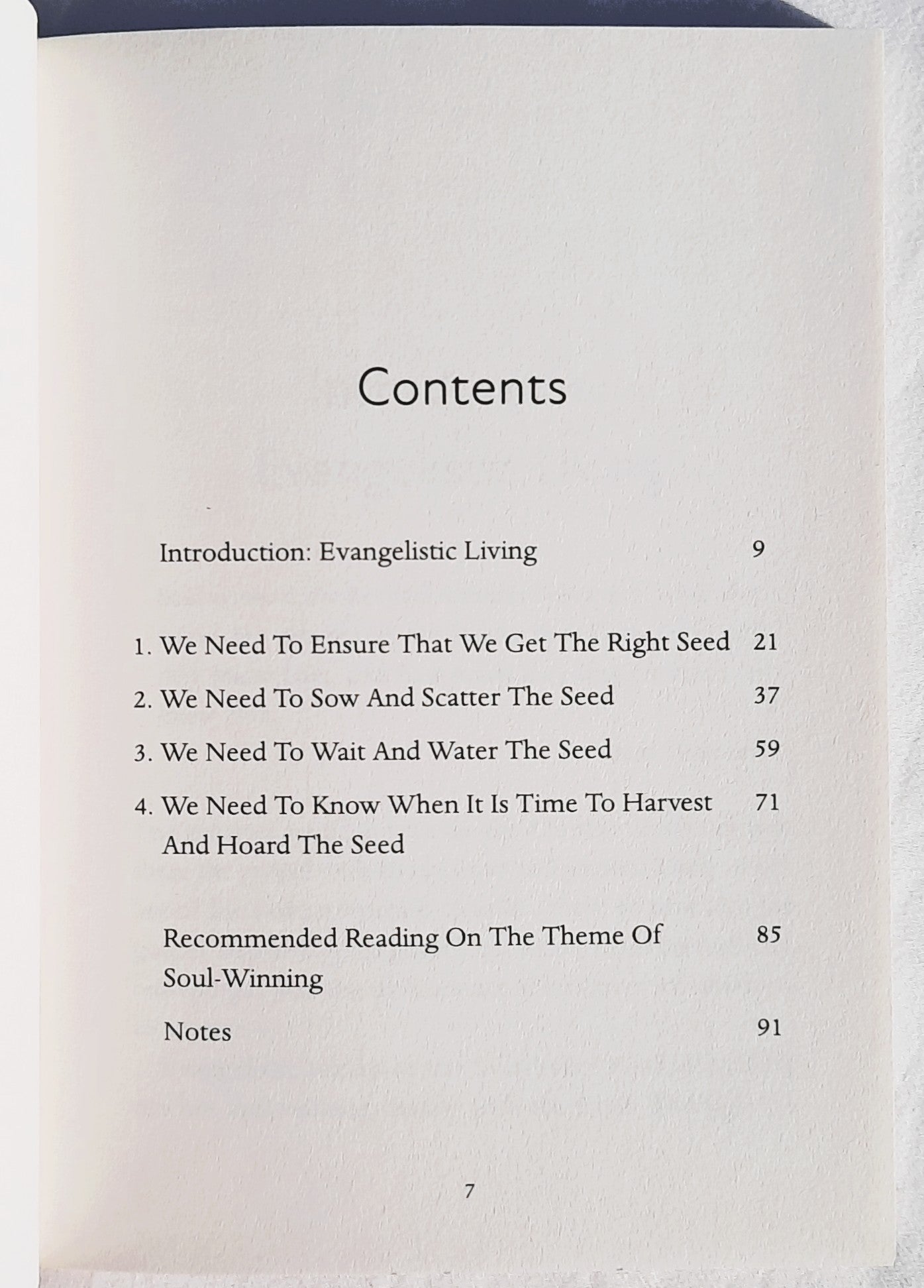 Evangelistic Living: Sharing the Gospel Day by Day by Roger Carswell (New, 2020, Pbk, 96 pages, 10Publishing)