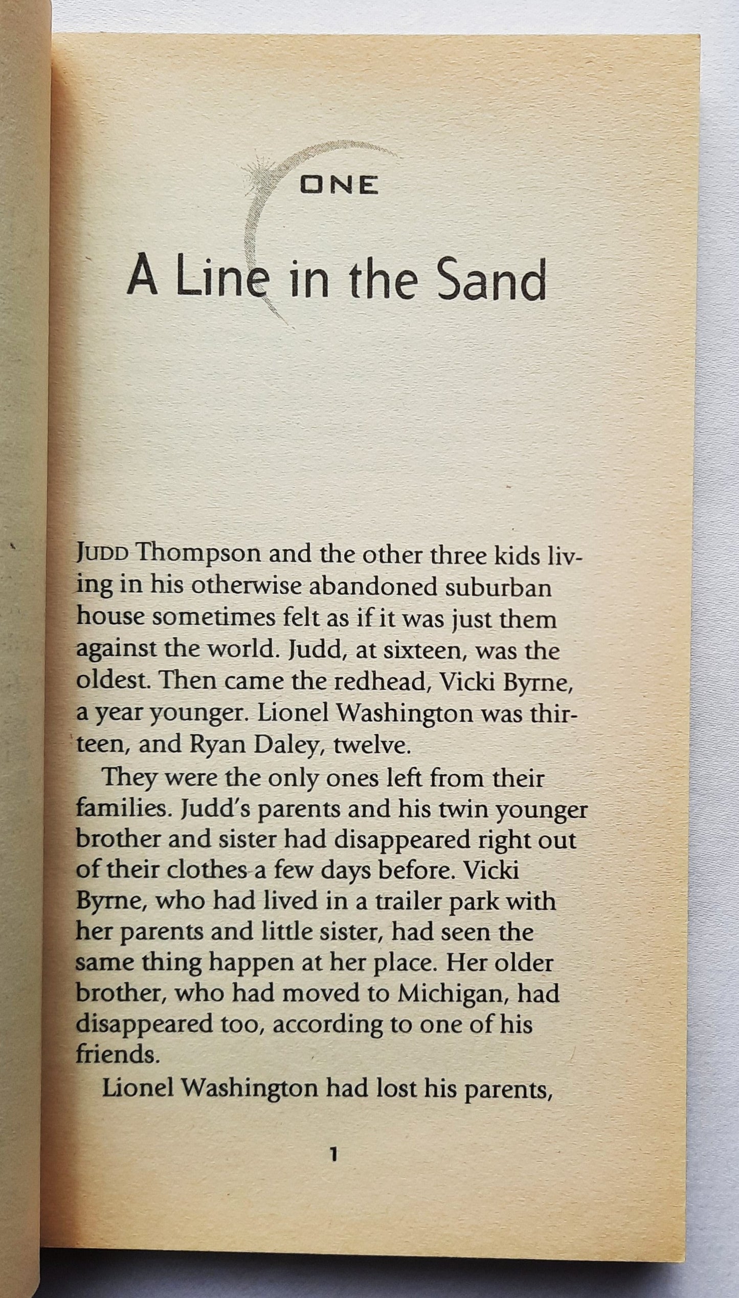 Through the Flames by Jerry B. Jenkins; Tim LaHaye (Left Behind Kids #3, Good, 1998, PBK, 160 pages, Tyndale House)