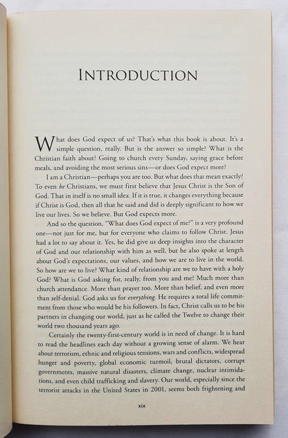 The Hole in Our Gospel von Richard Stearns (Neu m. DA, 2014, Pbk, 372 Seiten, Thomas Nelson)