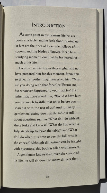 A Gentleman at the Table: A Concise, Contemporary Guide to Table Manners by John Bridges; Bryan Curtis (Very good, 2004, HC, 200 pages, Rutledge Hill Press)