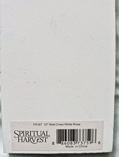 Weißes Rosen-Wandkreuz von Spiritual Harvest (Neu, Holz, 30,5 cm x 22,9 cm)