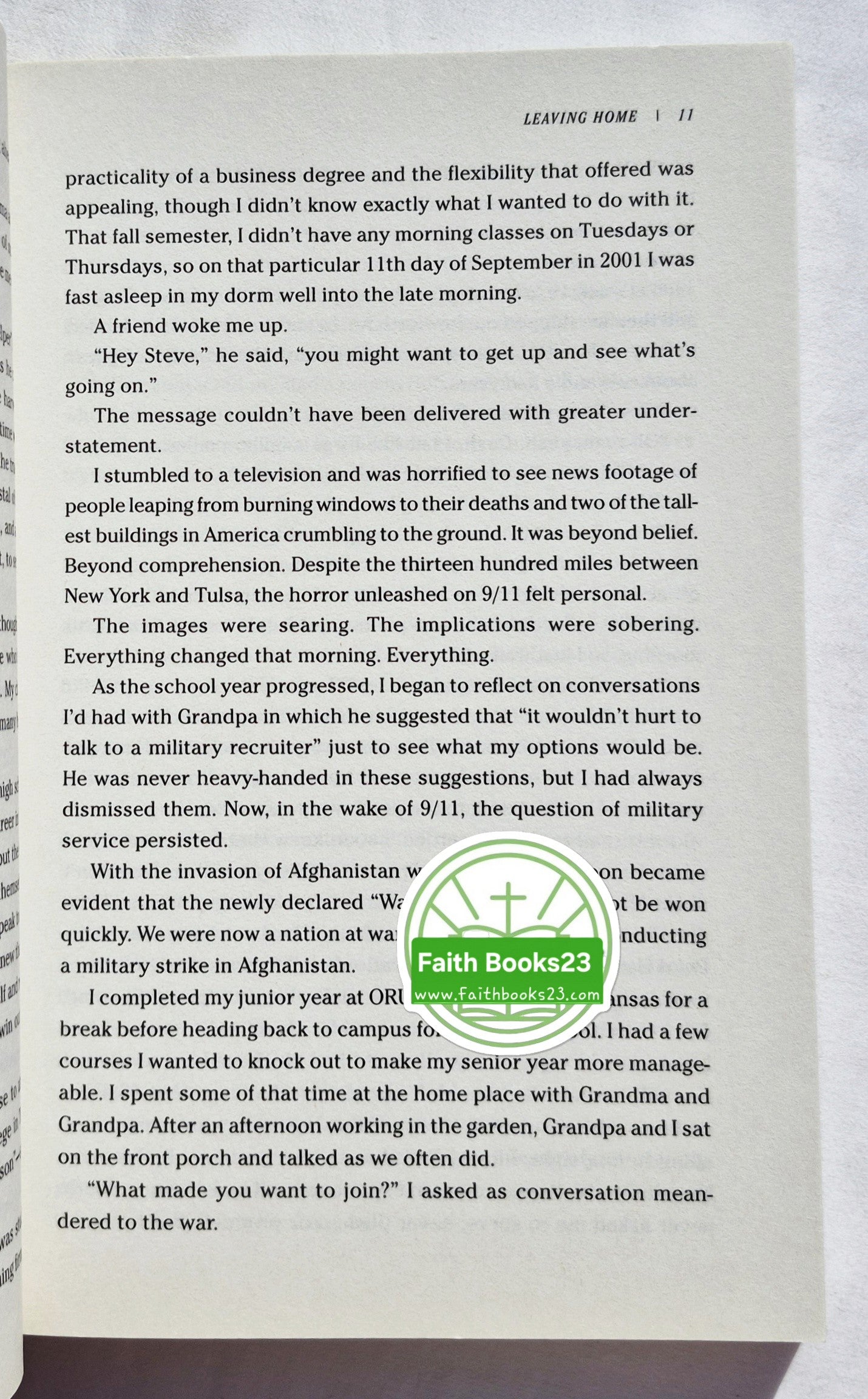 Kriegsgeschichte: Eine Autobiografie von Steven Elliott (Neu, 2019, Taschenbuch, 320 Seiten, Tyndale House)