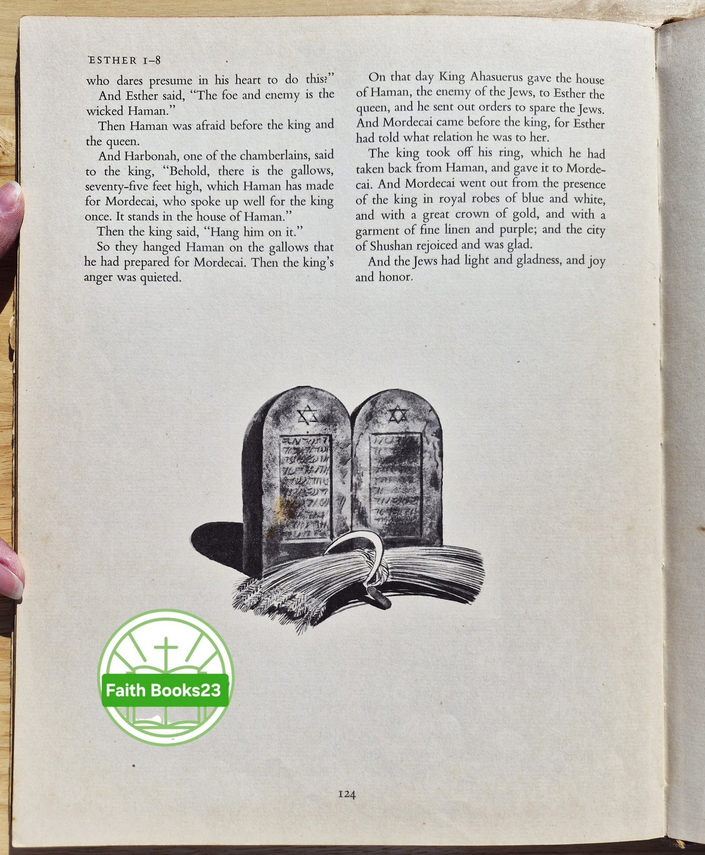 The Golden Bible nach der King James Version des Alten Testaments herausgegeben von Elsa Jane Werner (Good, 1946, gebunden, 124 Seiten, Simon & Schuster)